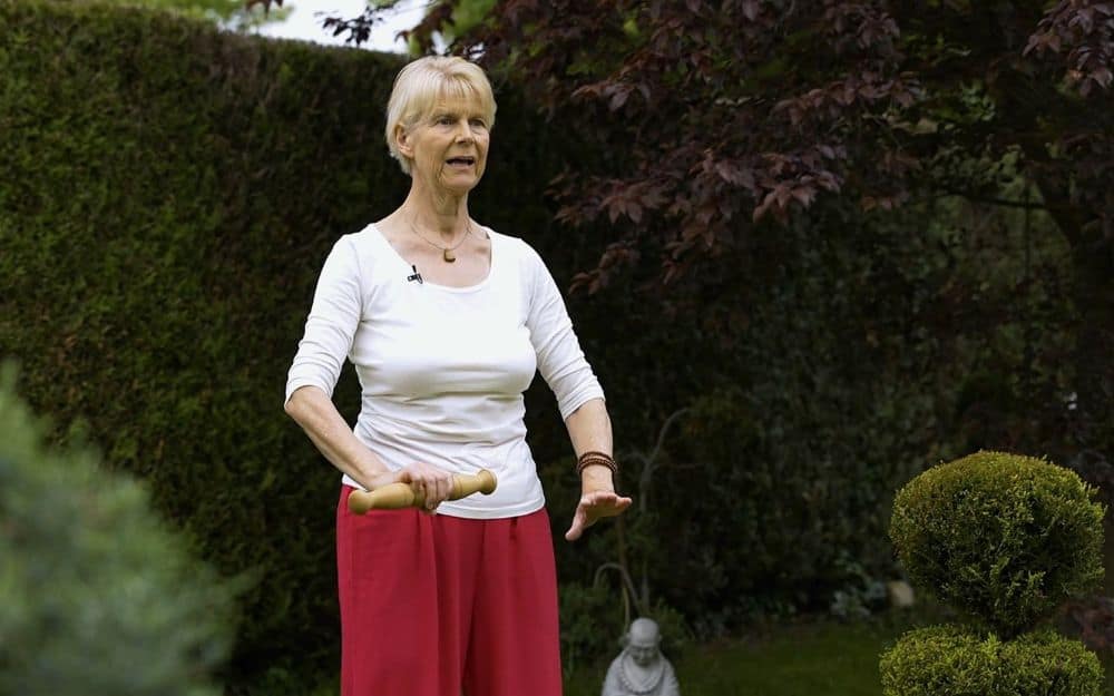 Shū Xiě Gōng mit dem Stab